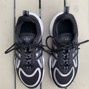 LIKE NEW Adidas youth running shoes